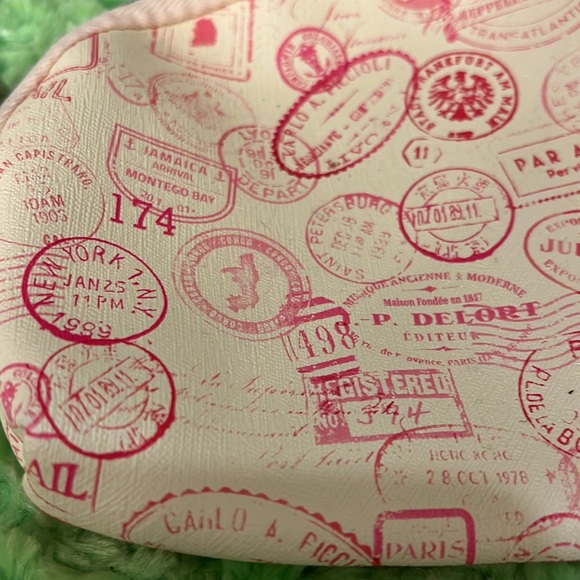 Ipsy cosmetic bag - Picture 2 of 6